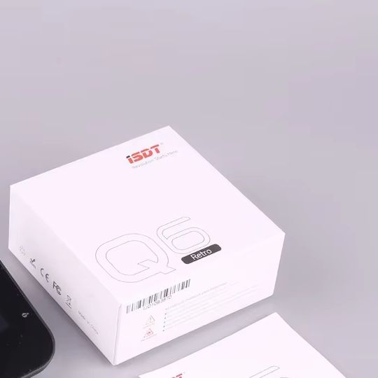 ISDT Q6 Retro DC Ładowarka/Wył – Drone Battery Smart recenzja i cena